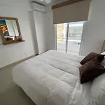 Bay 拉纳卡