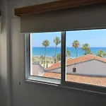 Bay 公寓