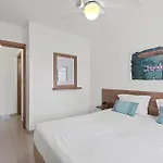 Bay Apartment