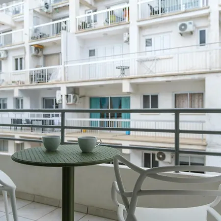 Apartamento Bay Larnaca